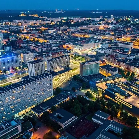 Urban Global Premium 13th Floor No 24 Free Garage Self Check-in, No Deposit Apartmán Katovice