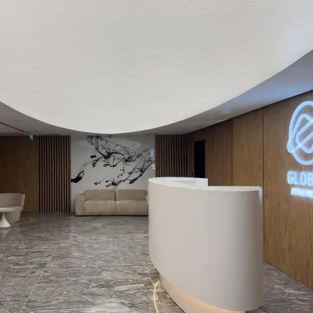 Apartmán Urban Global Premium 13th Floor No 24 Free Garage Self Check-in, No Deposit