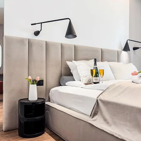 Апартаменты Urban Global Premium 13th Floor No 24 Free Garage Self Check-in, No Deposit *