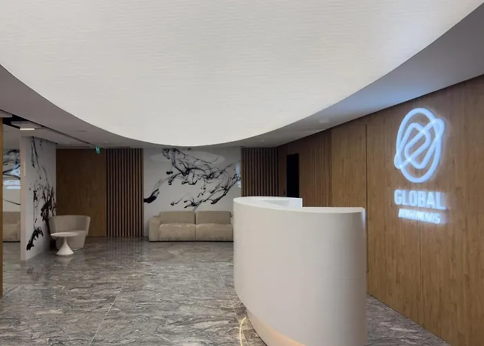 דירה Urban Global Premium 13th Floor No 24 Free Garage Self Check-in, No Deposit